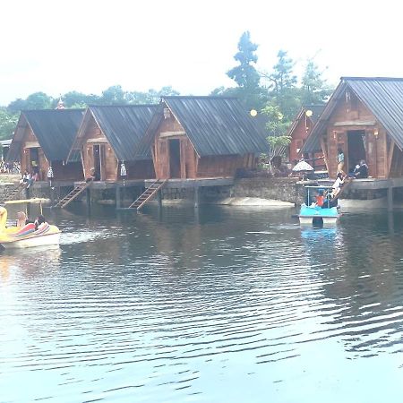 Resort & Resto Talaga Sundayana Subang Zewnętrze zdjęcie
