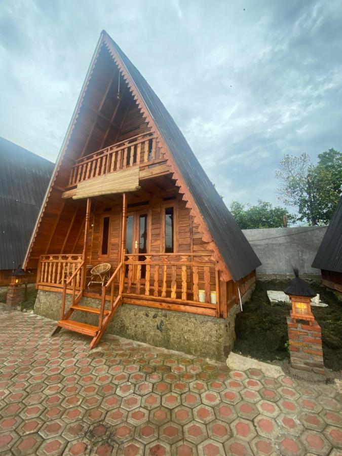 Resort & Resto Talaga Sundayana Subang Zewnętrze zdjęcie