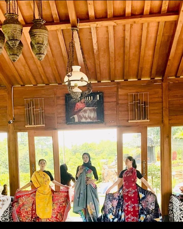 Resort & Resto Talaga Sundayana Subang Zewnętrze zdjęcie