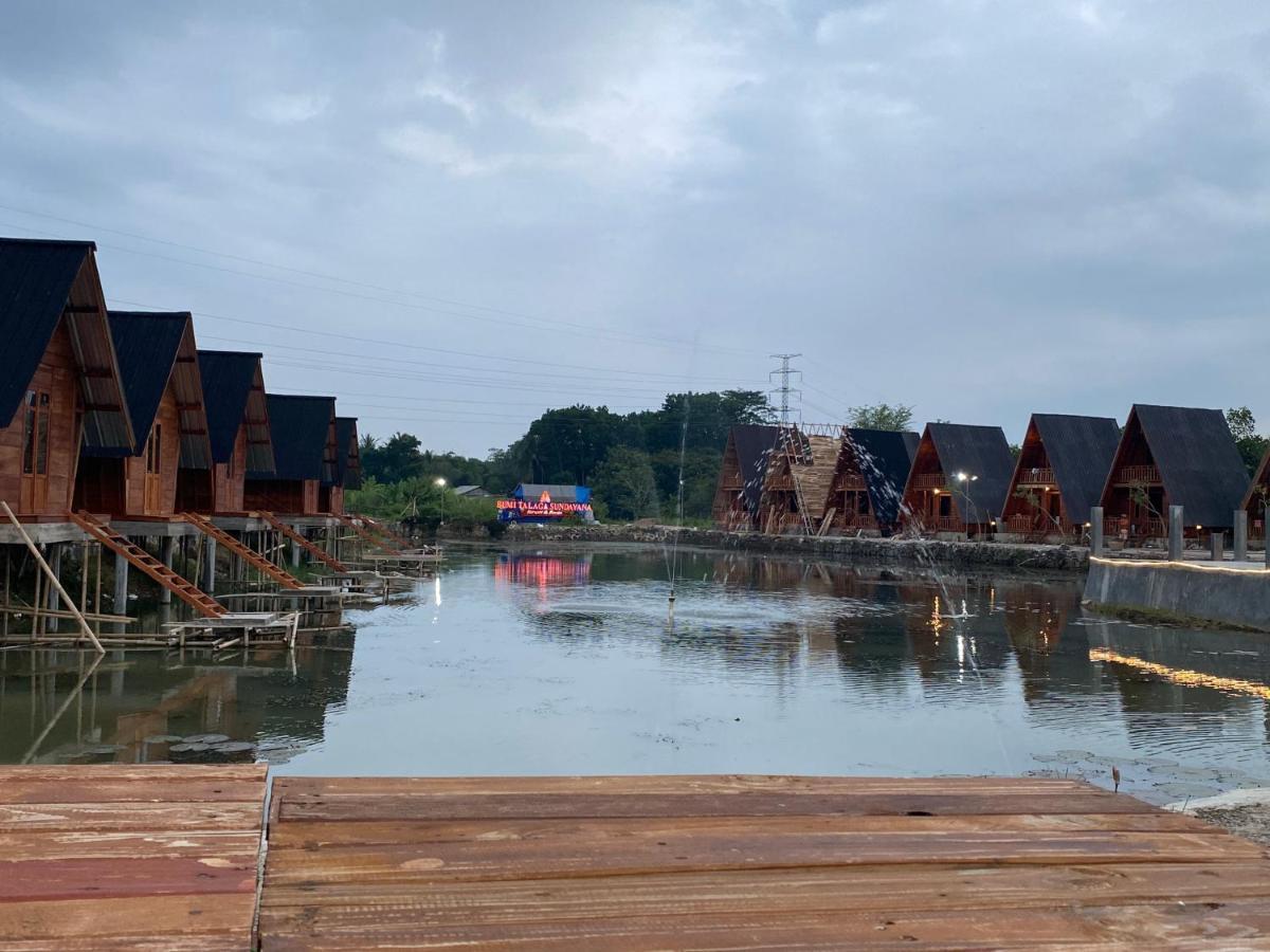 Resort & Resto Talaga Sundayana Subang Zewnętrze zdjęcie